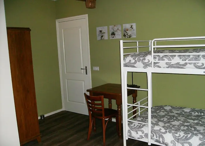 Bed Op De Reth Bed and Breakfast