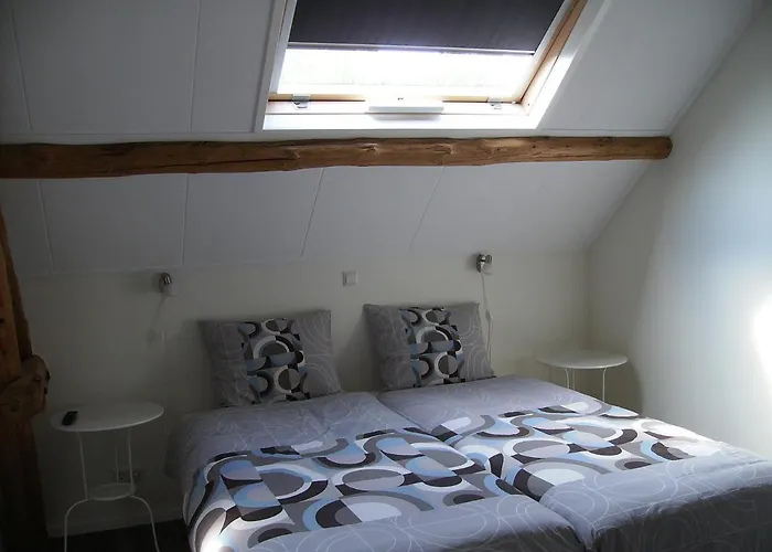 Bed Op De Reth Bed and Breakfast