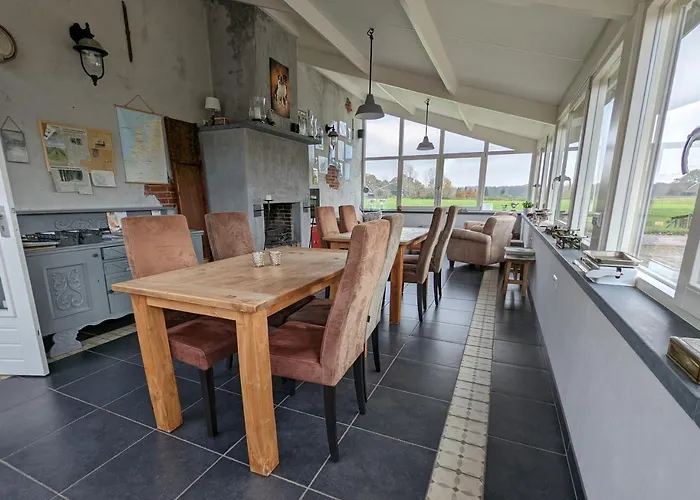 Bed Op De Reth Bed and Breakfast