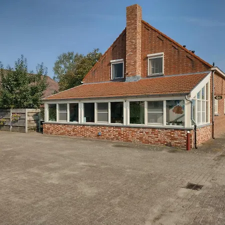 ベッド・アンド・ブレックファスト Bed Op De Reth 3*